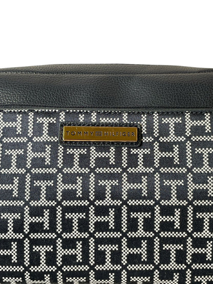 Tommy Hilfiger Monogram Logo Crossbody con Monedero  👜✨