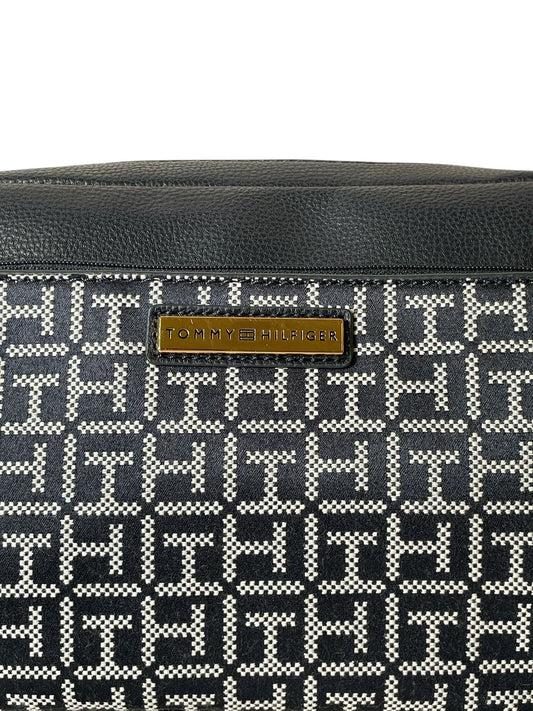 Tommy Hilfiger Monogram Logo Crossbody con Monedero  👜✨