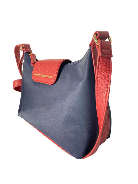 Bolso Baguette Tommy Hilfiger "Esencial Urbano"